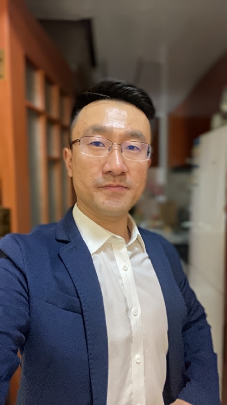 笑看人生的第二张照片--烟台相亲服务中心