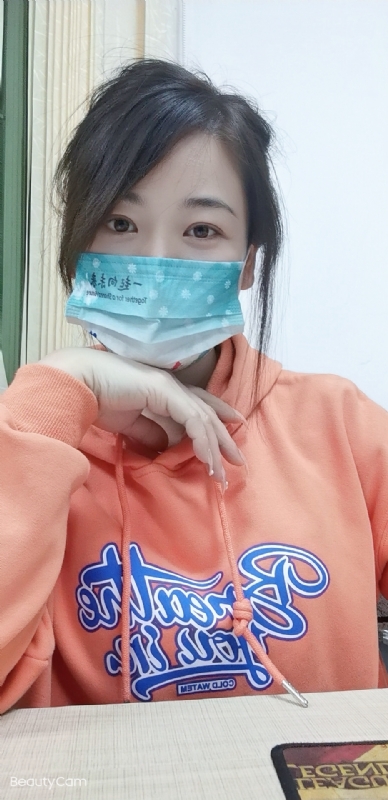 姚瑶的第一张照片--烟台相亲服务中心