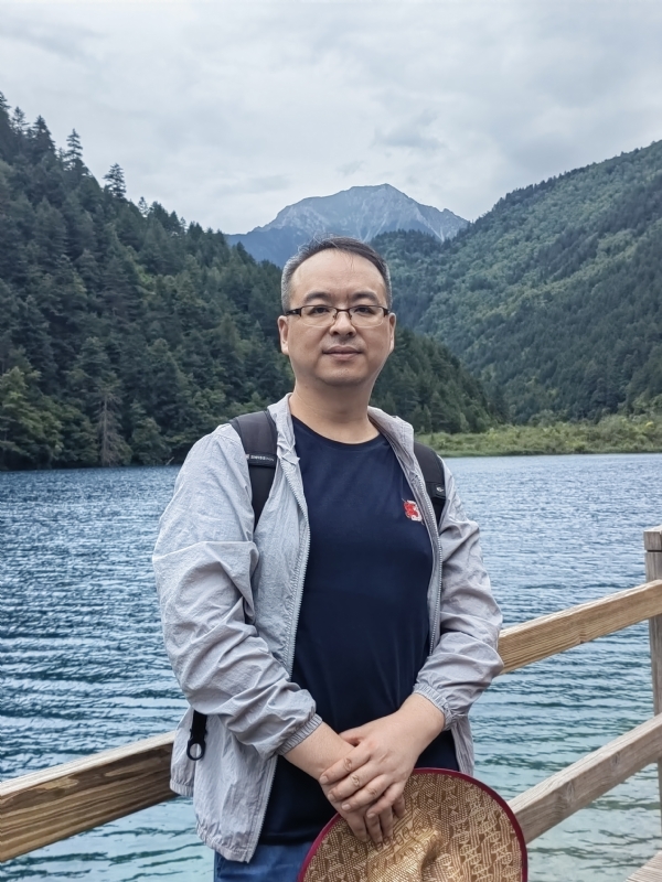 守望者的第二张照片--烟台相亲服务中心