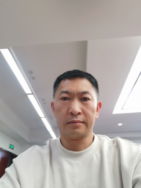 知足常乐的第一张照片--烟台相亲服务中心