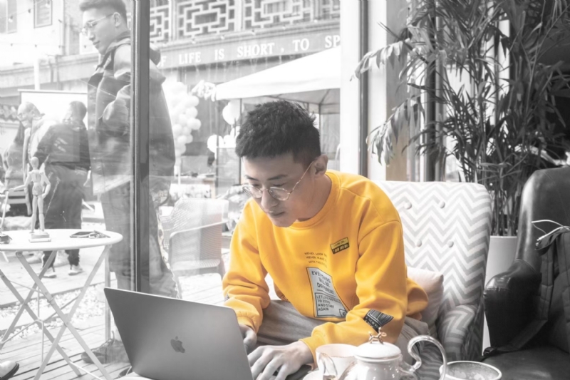 柒雅的第一张照片--烟台相亲服务中心