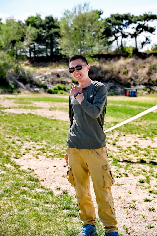 结婚的第一张照片--烟台相亲服务中心