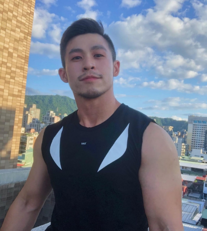 白玉飞的第一张照片--烟台相亲服务中心