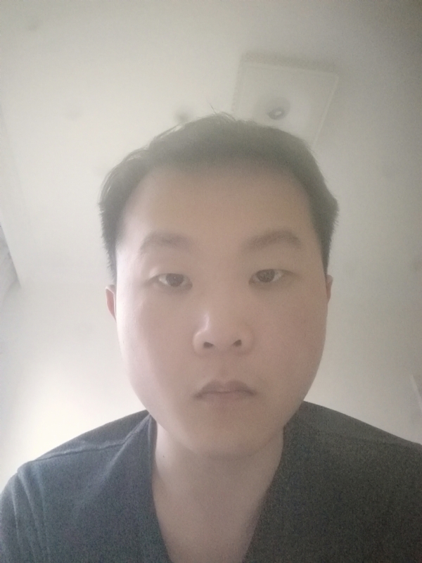 下个瞬间的你的第一张照片--烟台相亲服务中心