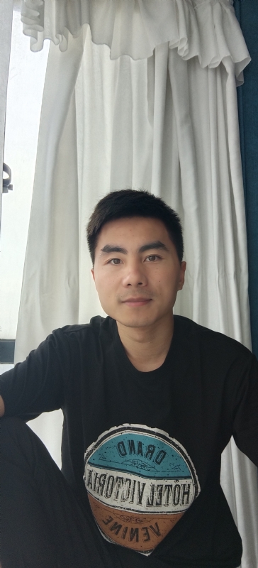 叶秋的第一张照片--烟台相亲服务中心