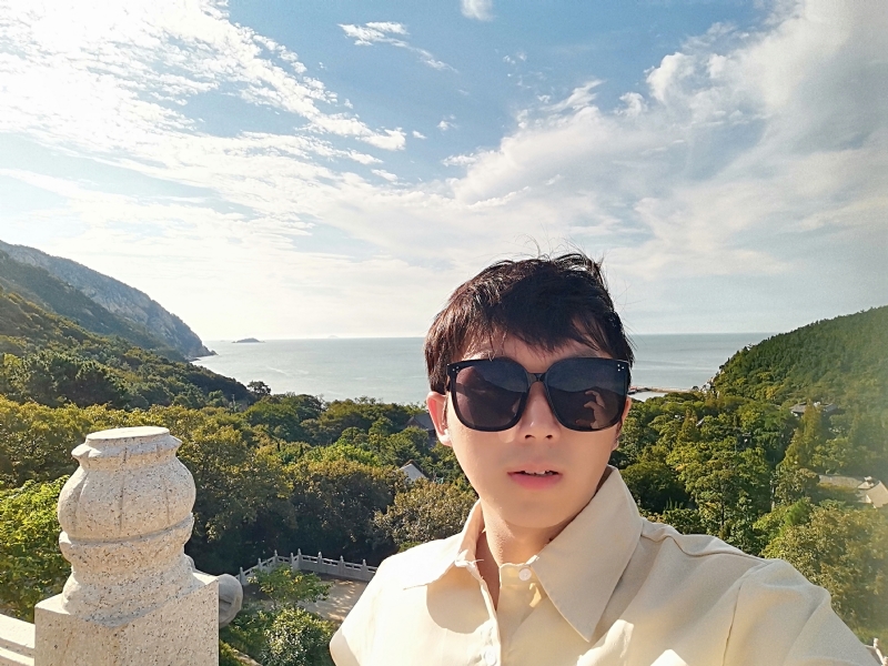 Alex的第一张照片--烟台相亲服务中心