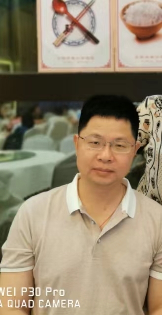 车che的第一张照片--烟台相亲服务中心