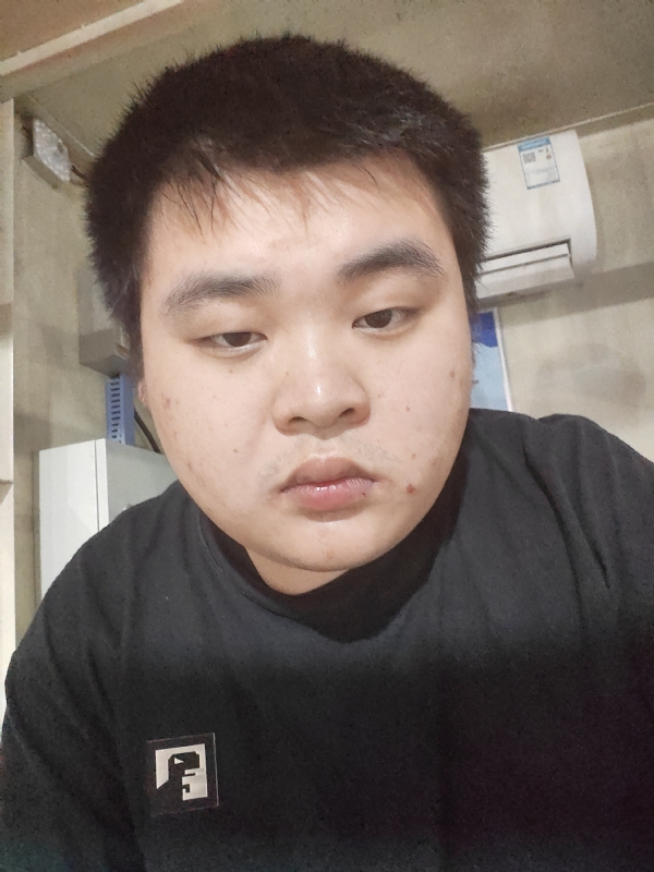 孤独的第一张照片--烟台相亲服务中心