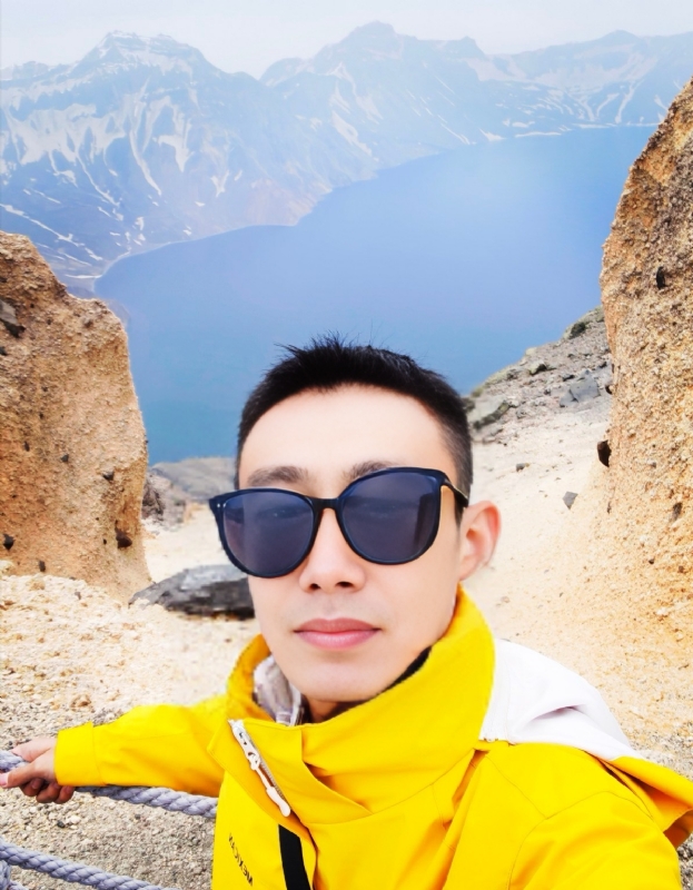 千寻与牵的第一张照片--烟台相亲服务中心