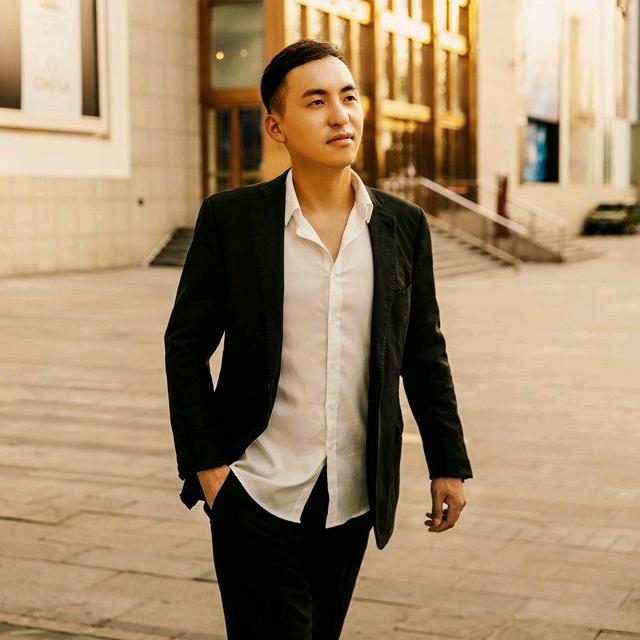 墨墨的第一张照片--烟台相亲服务中心