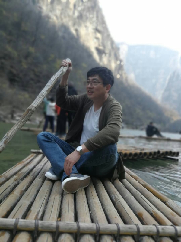 风被吹走了的第一张照片--烟台相亲服务中心