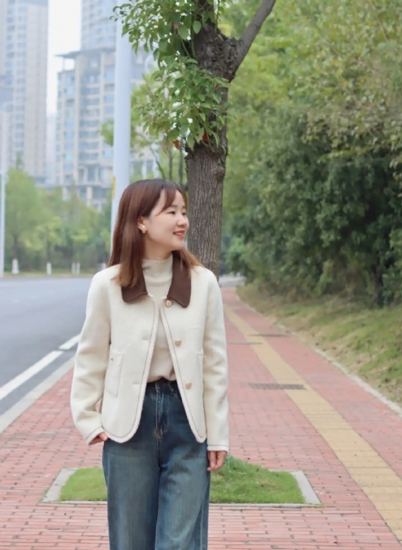 宁静的第一张照片--烟台相亲服务中心