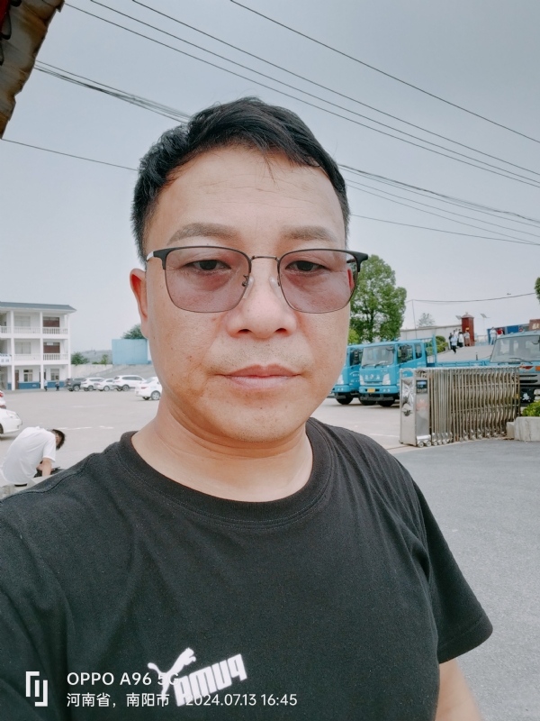 楚辞的第二张照片--烟台相亲服务中心