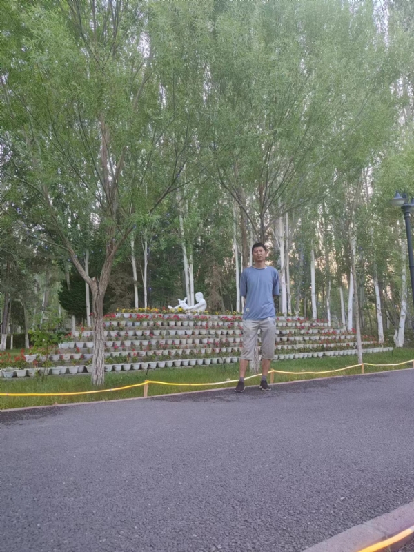 温默的第一张照片--烟台相亲服务中心