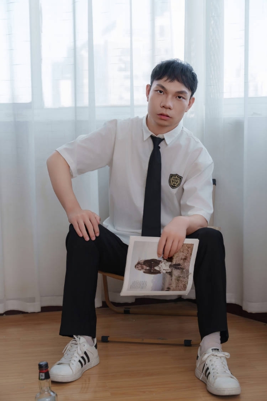 爱知音的第三张照片--烟台相亲服务中心