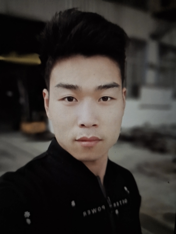 小风的第一张照片--烟台相亲服务中心