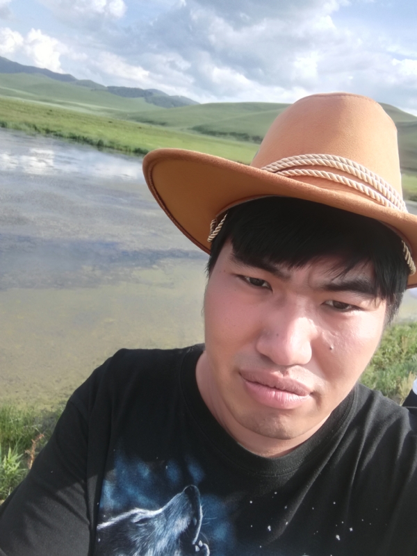 LOVE的誓言的第一张照片--烟台相亲服务中心