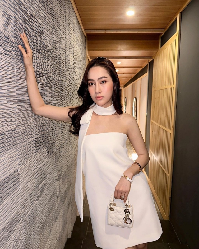 nana的第二张照片--烟台相亲服务中心