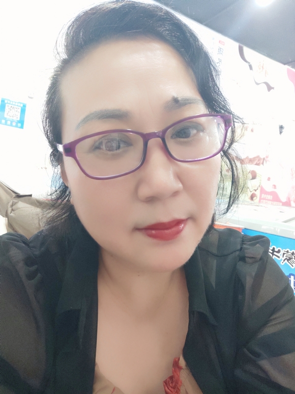 娜财娜福的第一张照片--烟台相亲服务中心