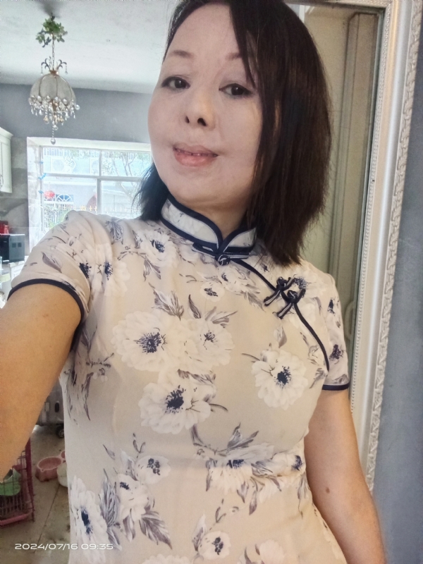 阿春的第二张照片--烟台相亲服务中心