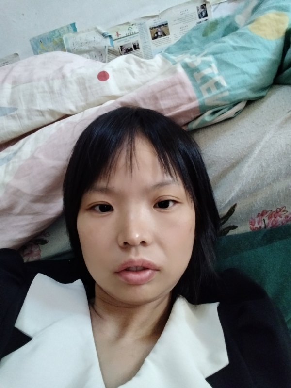 可爱的第三张照片--烟台相亲服务中心