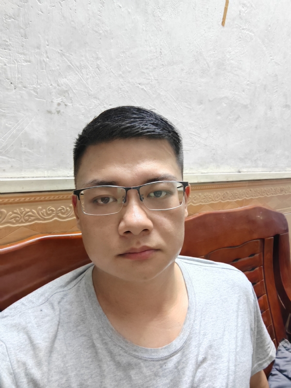 陈秋新的第一张照片--烟台相亲服务中心