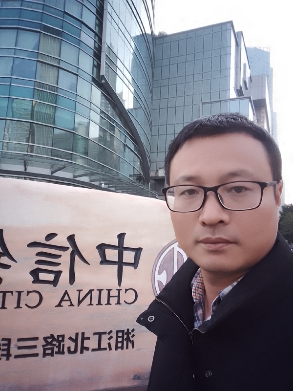 晚秋的第一张照片--烟台相亲服务中心