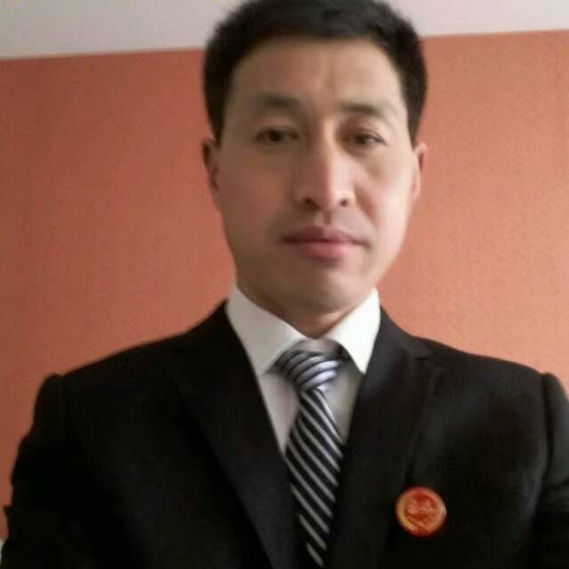 寻觅对象的第一张照片--烟台相亲服务中心