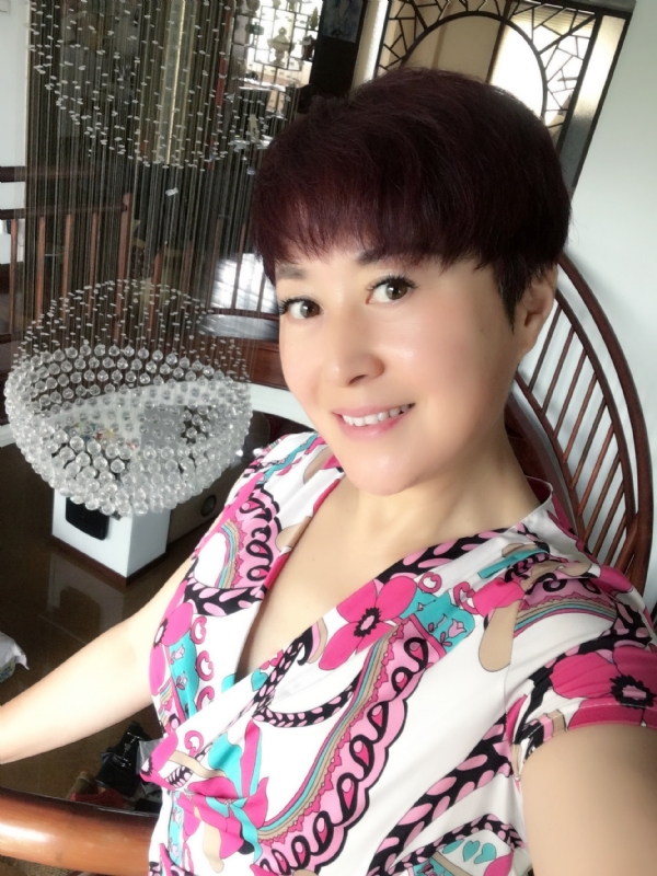 Amy的第一张照片--烟台相亲服务中心