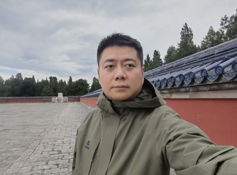 寻伴的第一张照片--烟台相亲服务中心