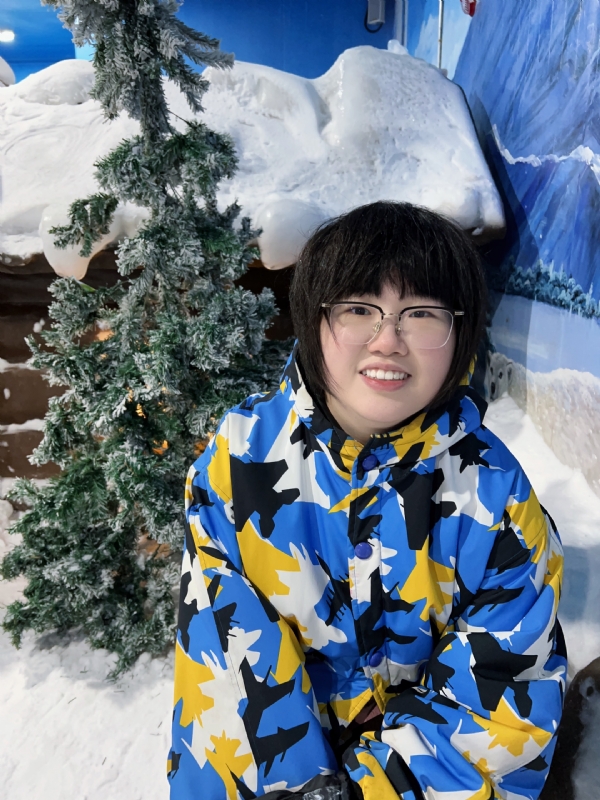 韩韩的第一张照片--烟台相亲服务中心