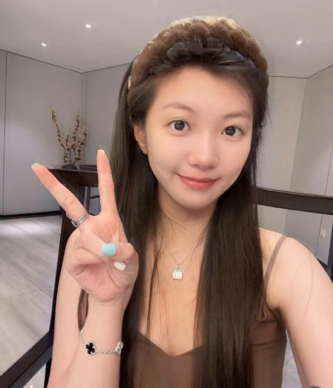 歌谣的第二张照片--烟台相亲服务中心