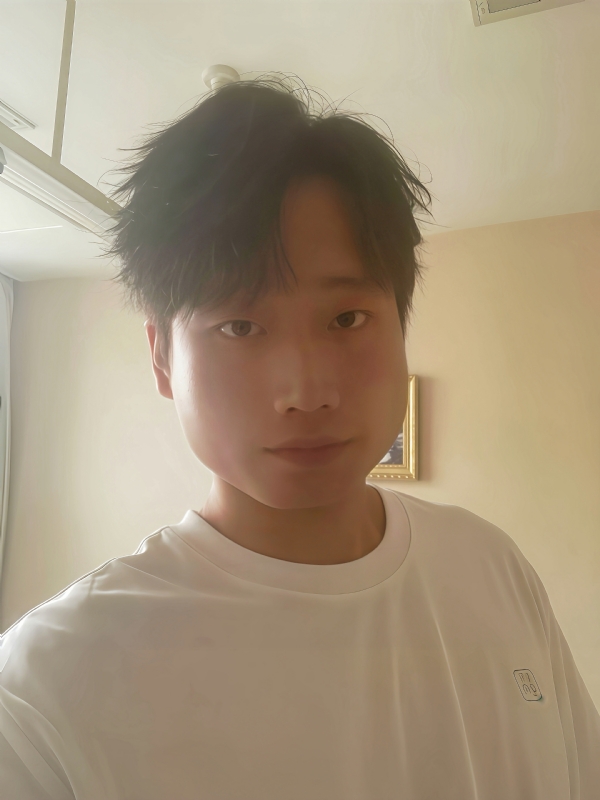 阿彤的第一张照片--烟台相亲服务中心