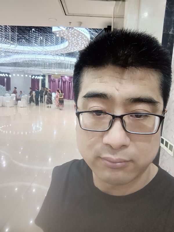 晴天的第三张照片--烟台相亲服务中心