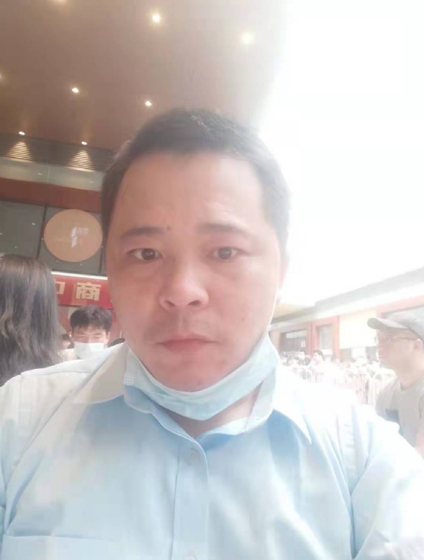 l蓝莲的第一张照片--烟台相亲服务中心