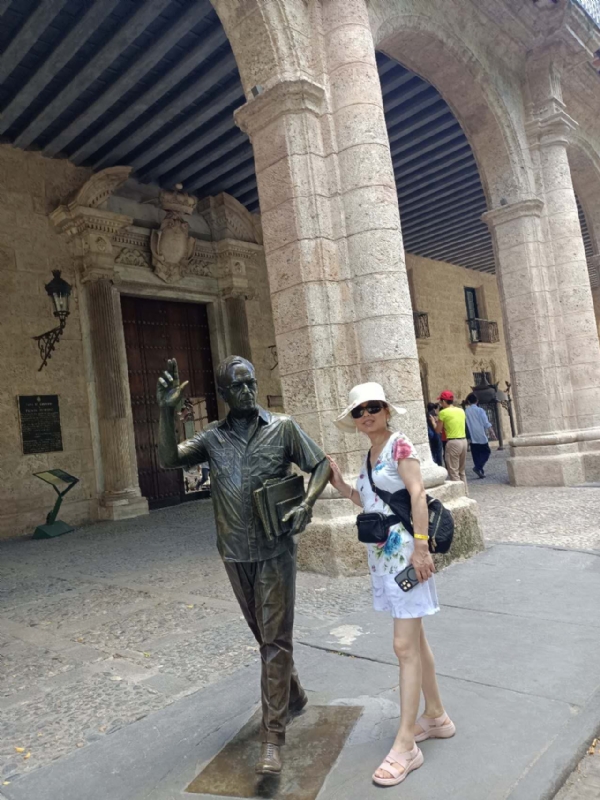 Jolan的第一张照片--烟台相亲服务中心