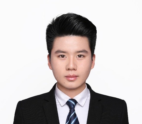 灯火阑珊处的第二张照片--烟台相亲服务中心