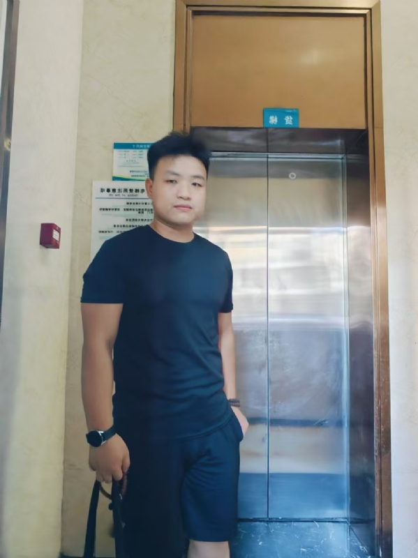 JCY的第一张照片--烟台相亲服务中心