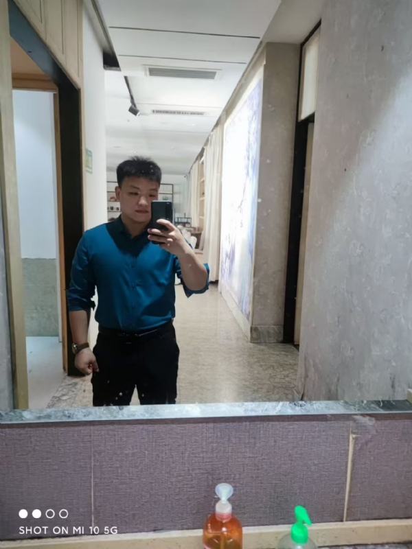 JCY的第二张照片--烟台相亲服务中心