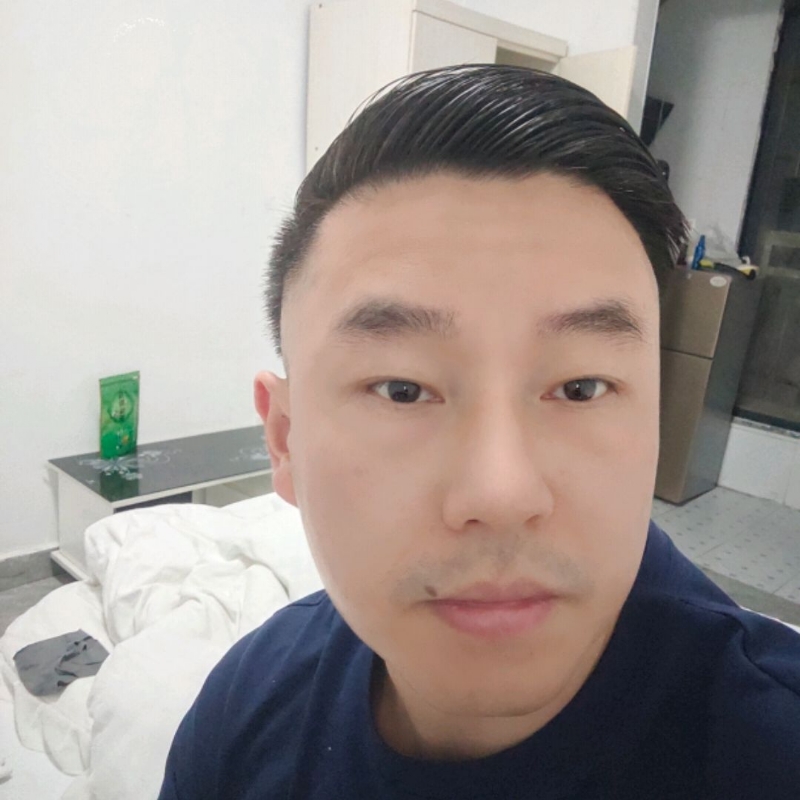 Poluk秦的第一张照片--烟台相亲服务中心