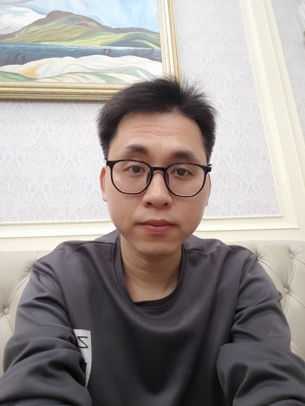 共享夕阳的第一张照片--烟台相亲服务中心