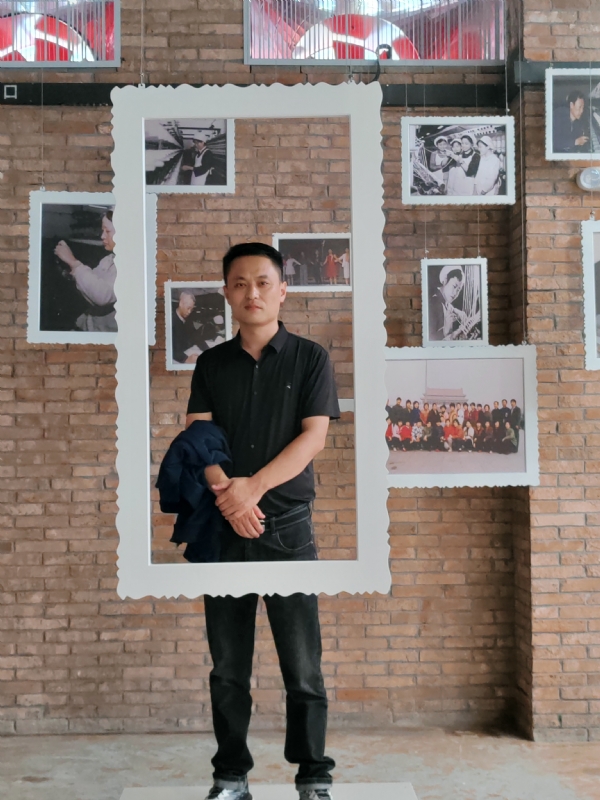 国国的第一张照片--烟台相亲服务中心