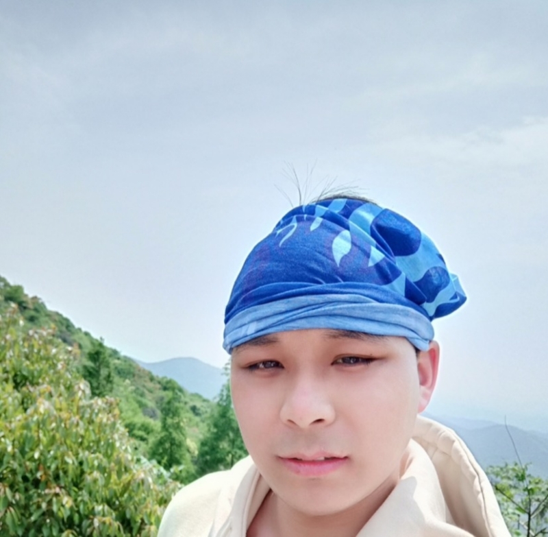 两人一世界的第一张照片--烟台相亲服务中心