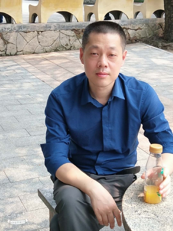 stanley的第一张照片--烟台相亲服务中心