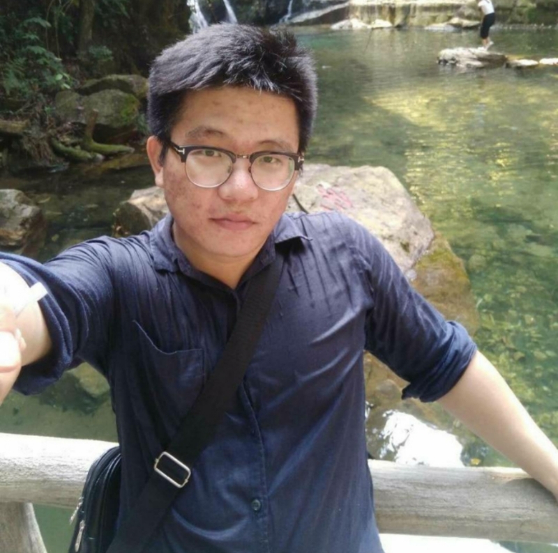 隔壁汪叔叔的第一张照片--烟台相亲服务中心