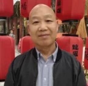 教师作家诗人的第一张照片--烟台相亲服务中心