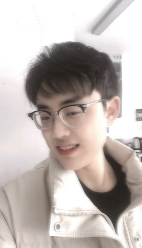 梁21的第四张照片--烟台相亲服务中心