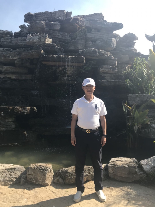 Lin的第一张照片--烟台相亲服务中心