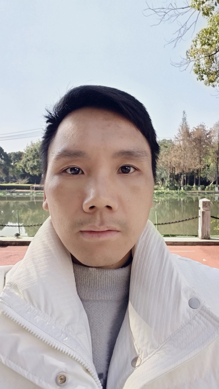 郑启新程的第一张照片--烟台相亲服务中心