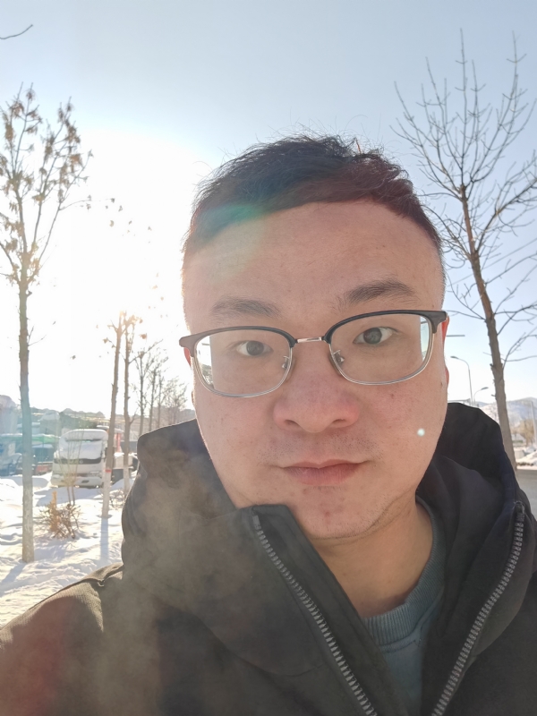 压力山大的第一张照片--烟台相亲服务中心